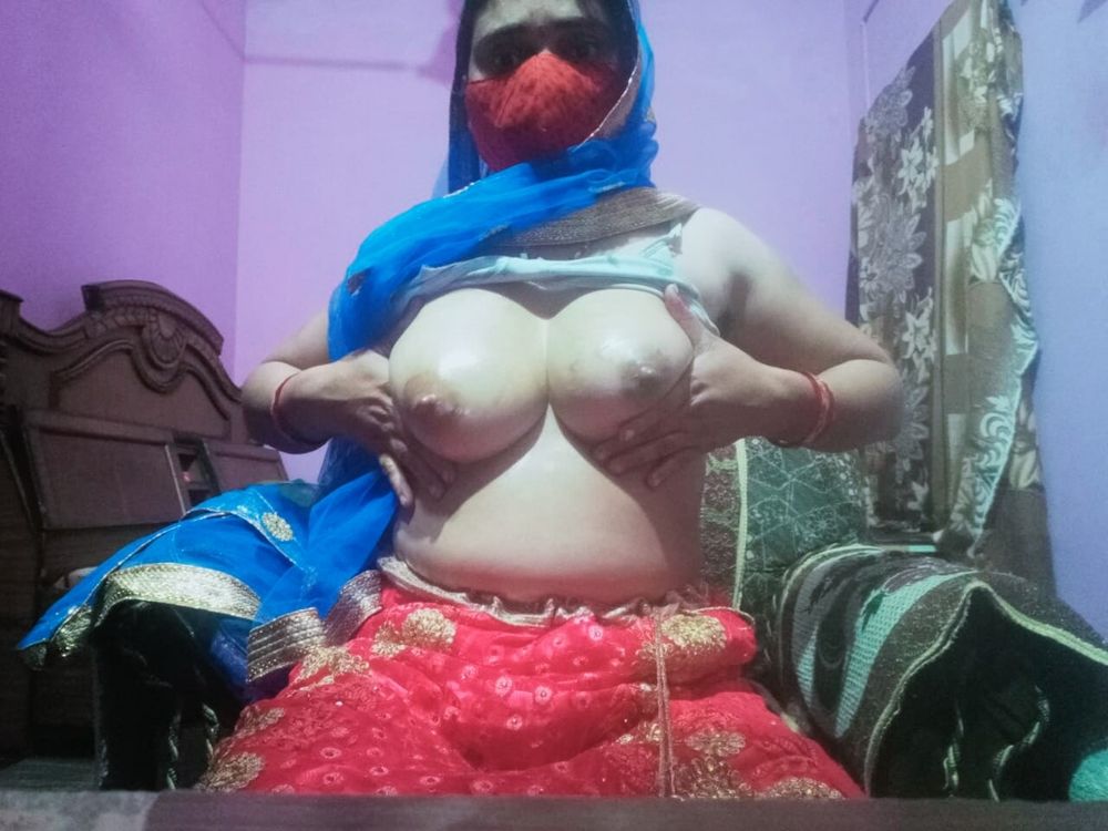 Sexy boobs bhabhi  #16