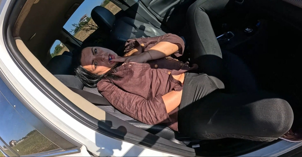 Tight Leggings Masturbation, Blowjob & Messy Facial #2