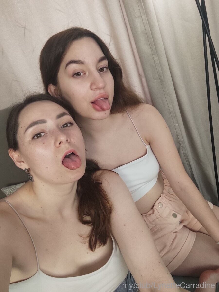 Blair with Gwen Free Photos #20