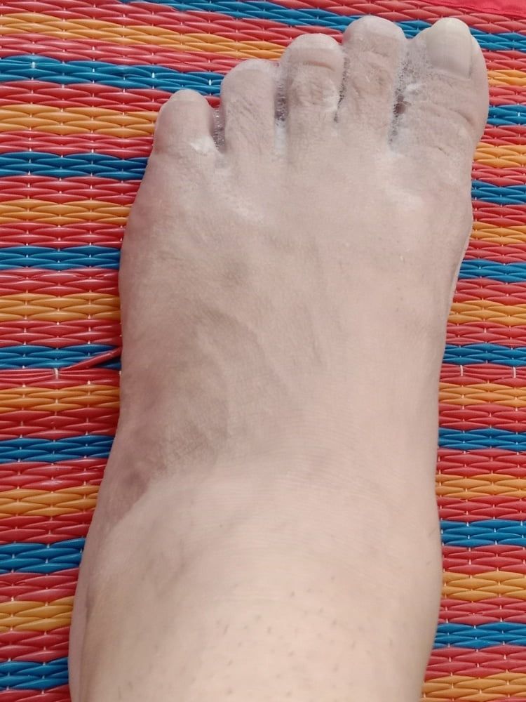 white feet #5