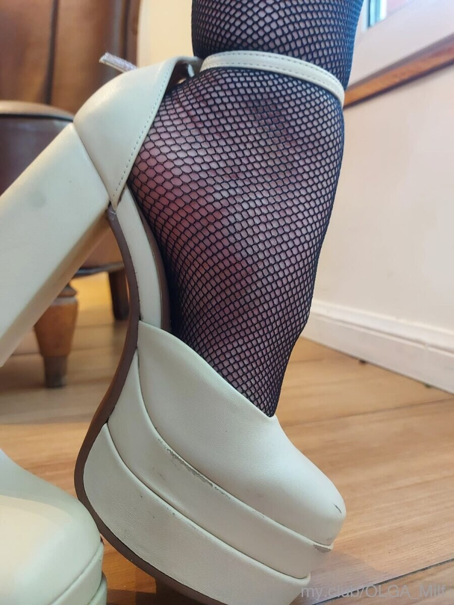 OLGA Milf Free Photos #2