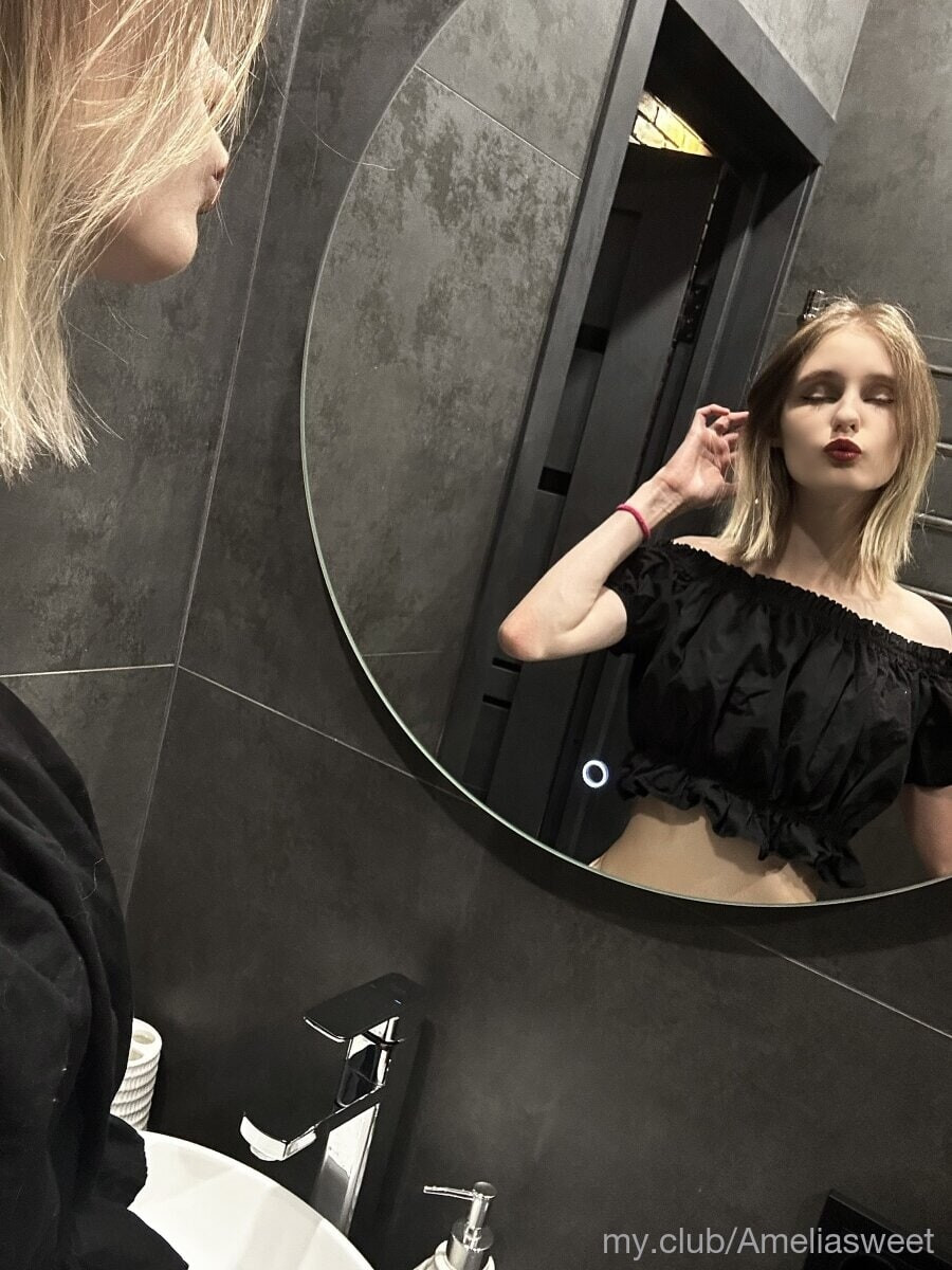 Amelia Free Photos #12
