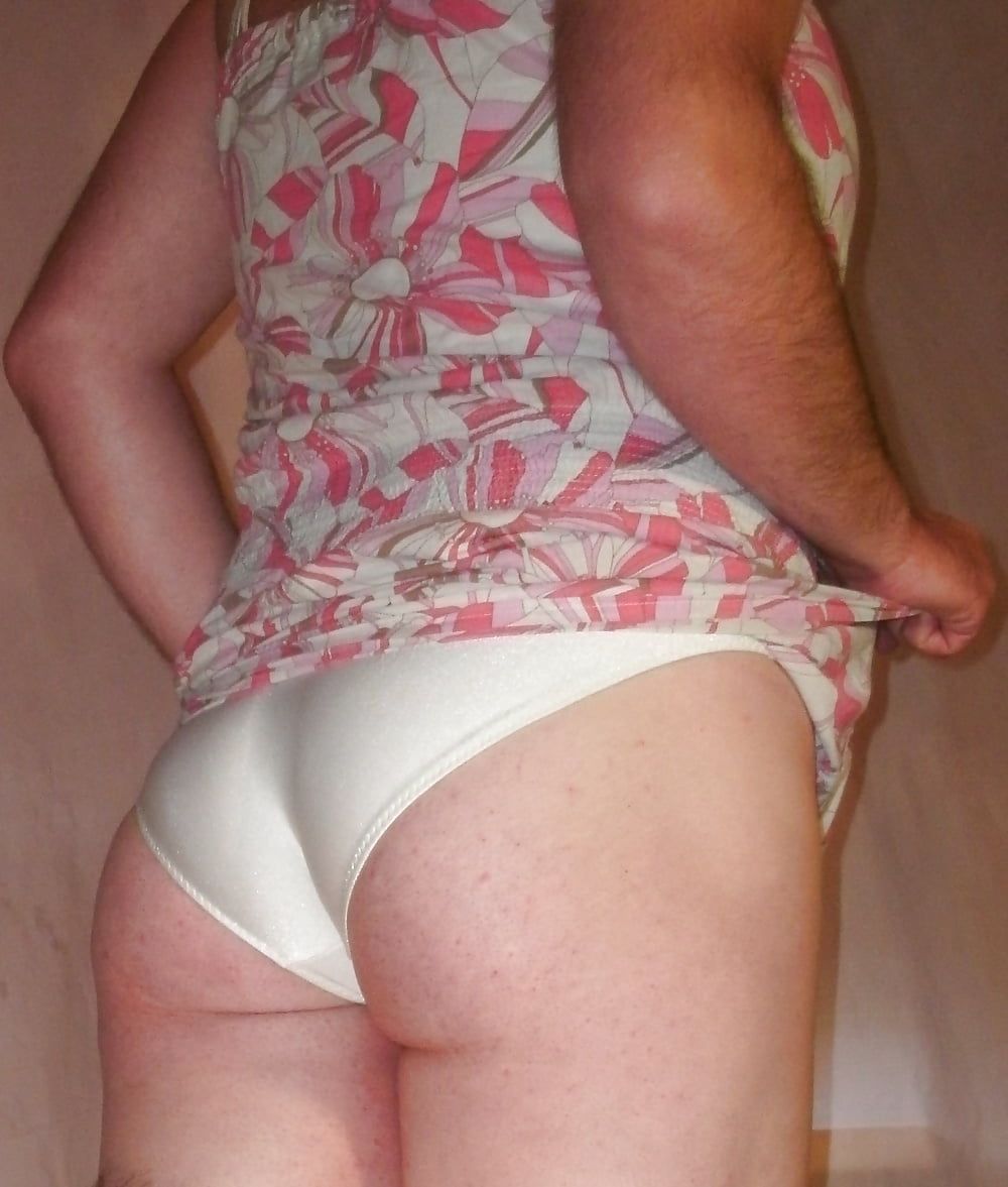 Sissy Boy Lovelaska - Cool swimsuit #2