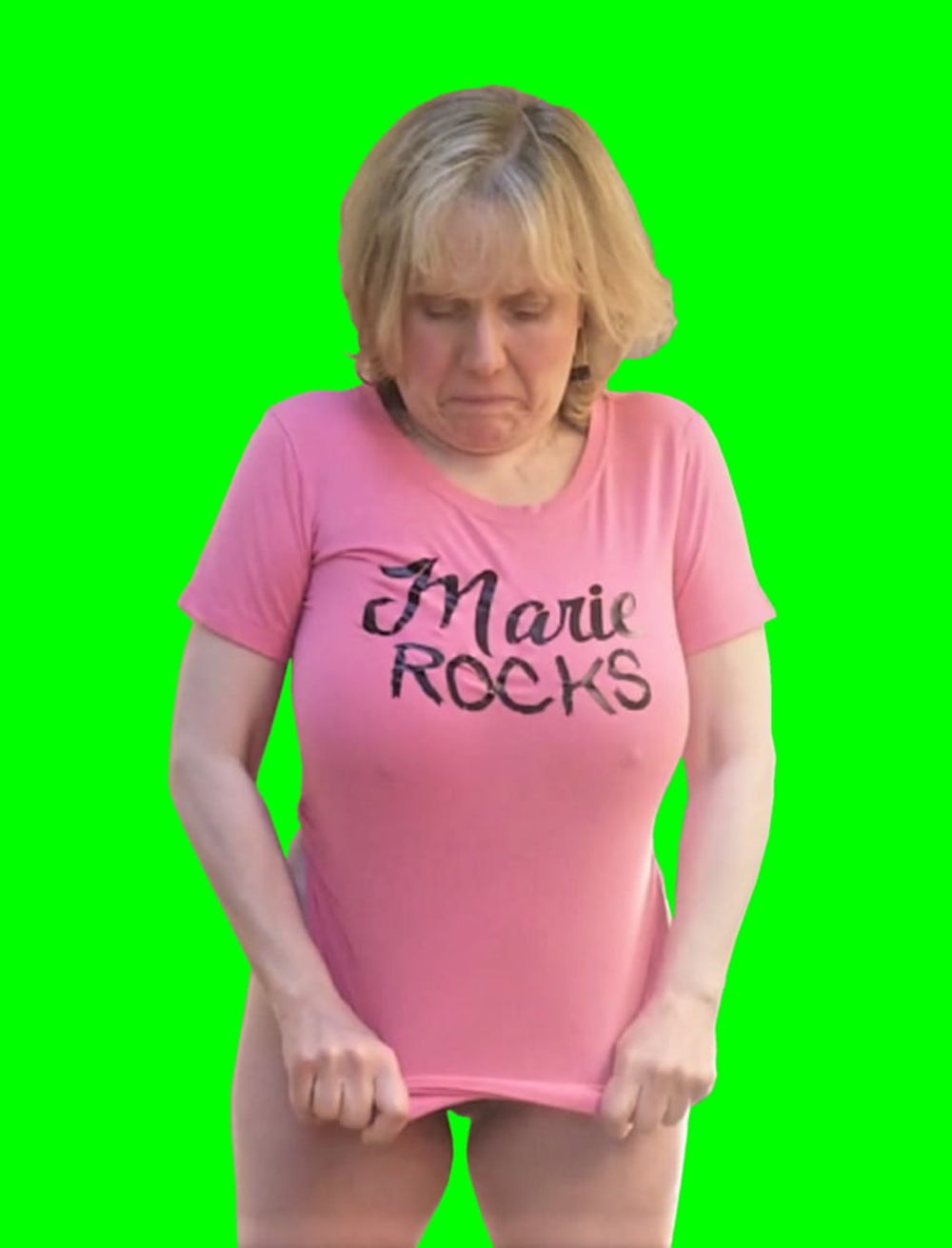 GILF Marie ready for photo editing #37