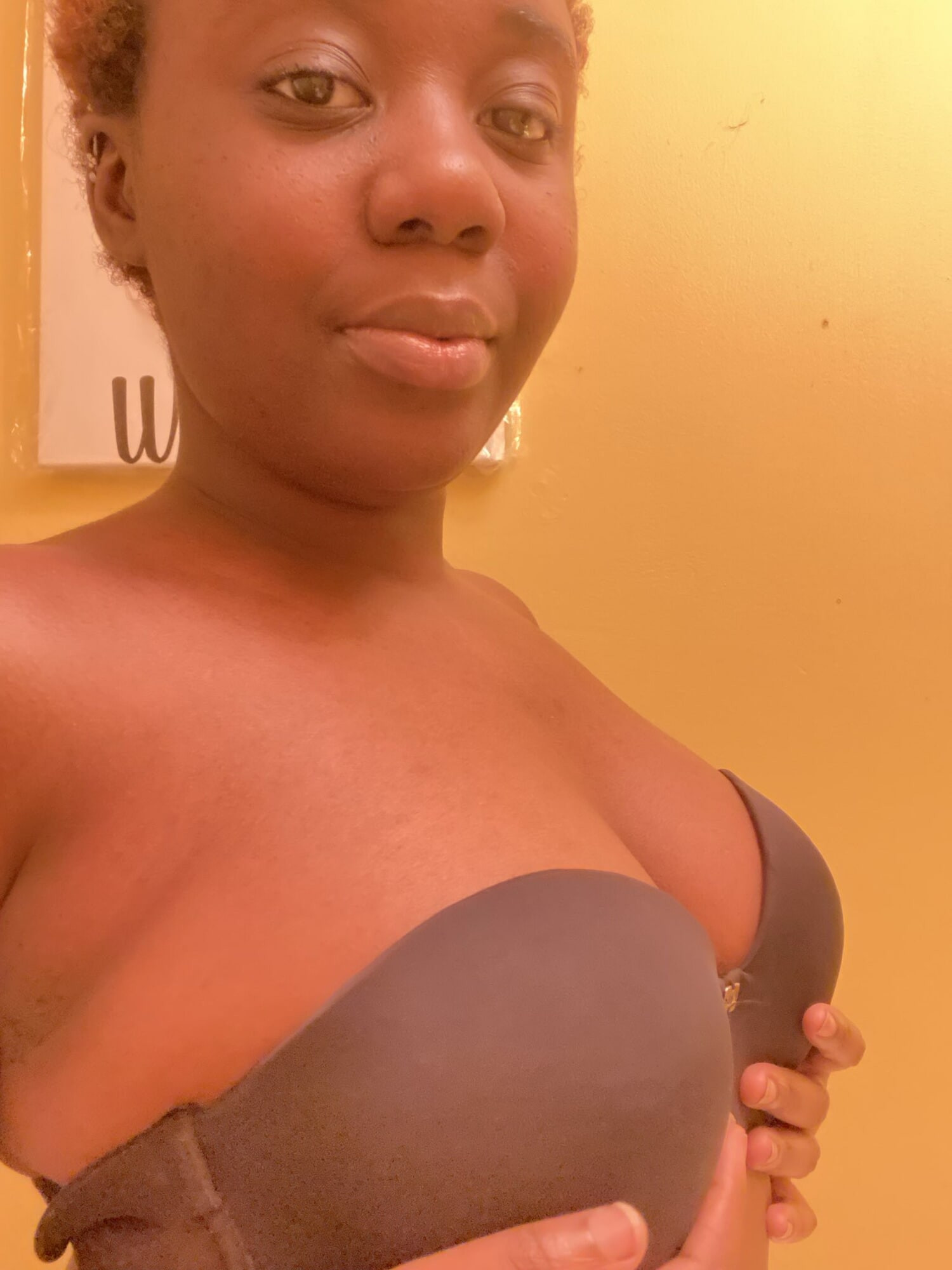 Ebony OnlyFans Model