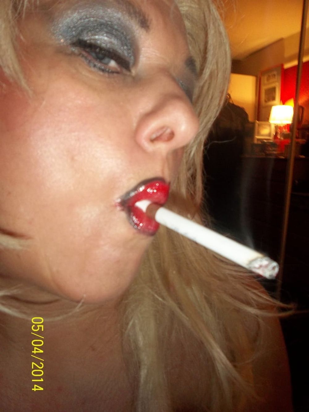 SMOKING WIFE #58