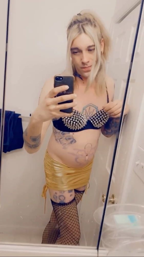 Sexy Gold Miniskirt Slut #60