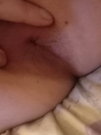 Dildo in my tight little hole 