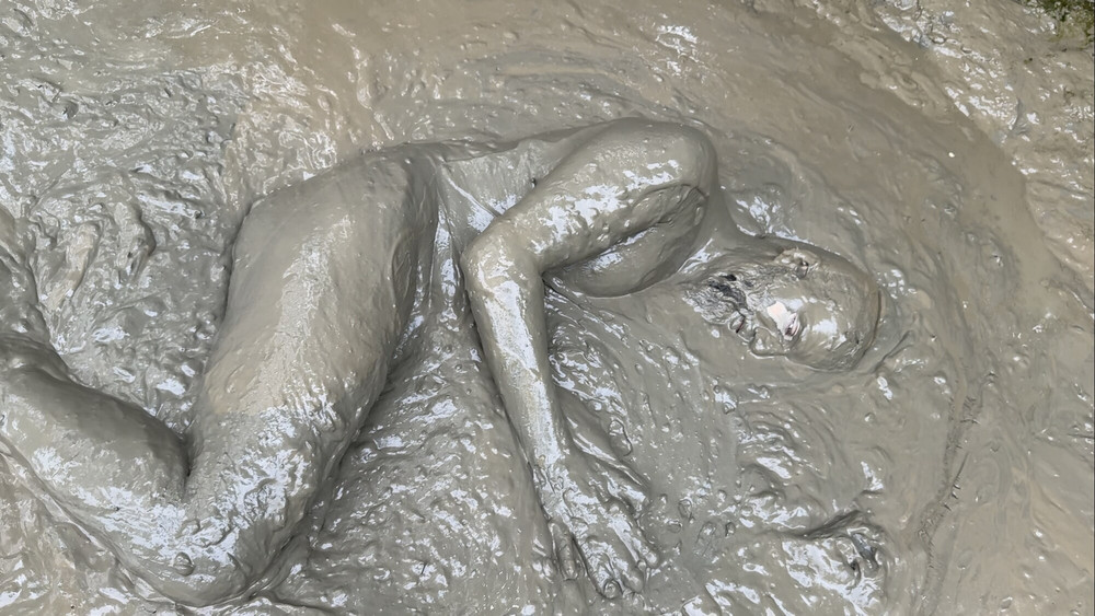SHOT : MUD BONDAGE #25