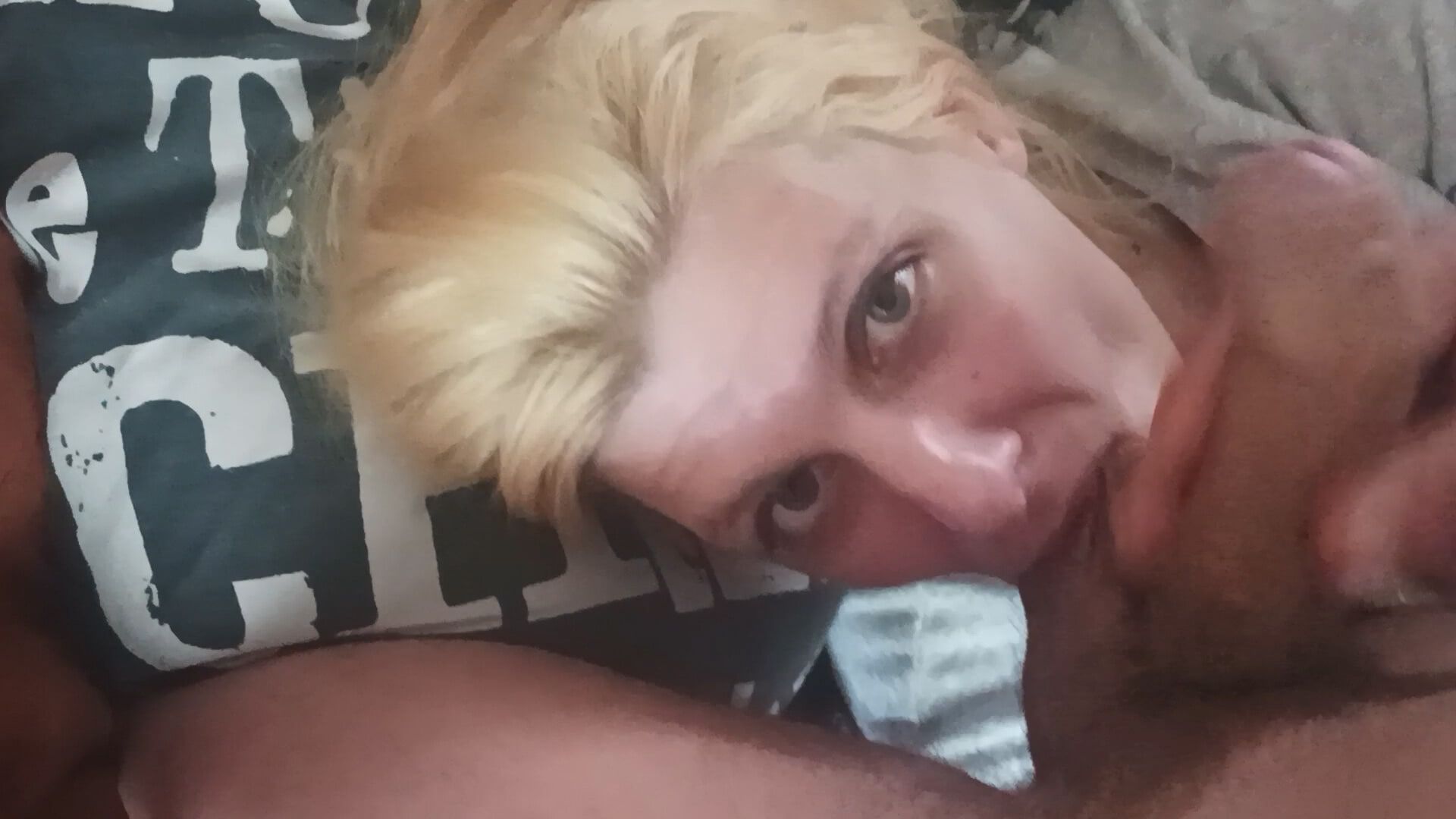 Cumshot for Slutty Blonde MILF
