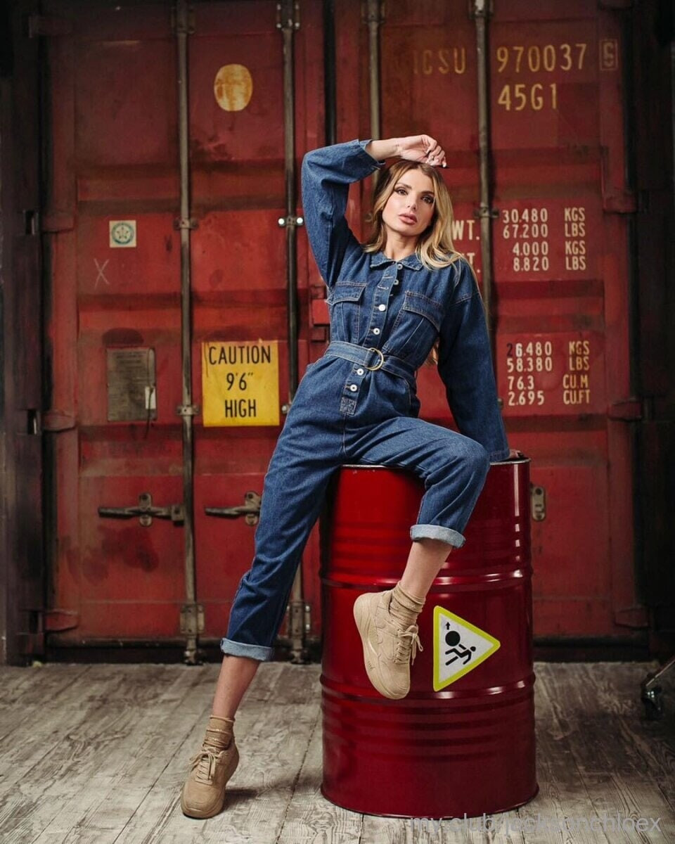 Free Chloe Photos #11