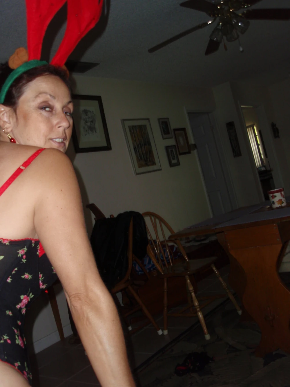 Christmas Raindeer Fuck with Sexy MILF Candi Annie #26