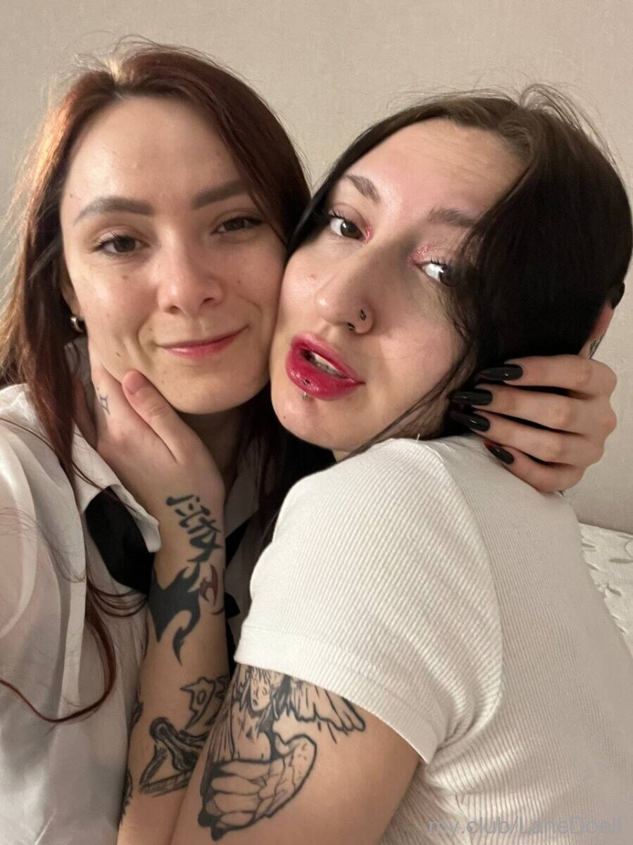 Hild ​​and ​​Blair Free Photos #19