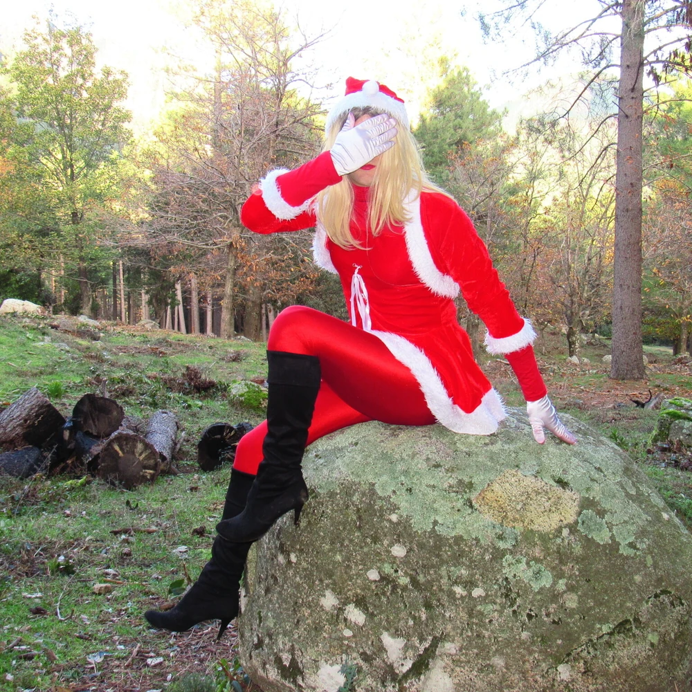 Shy snowflake shows off her ass in stockings. #51