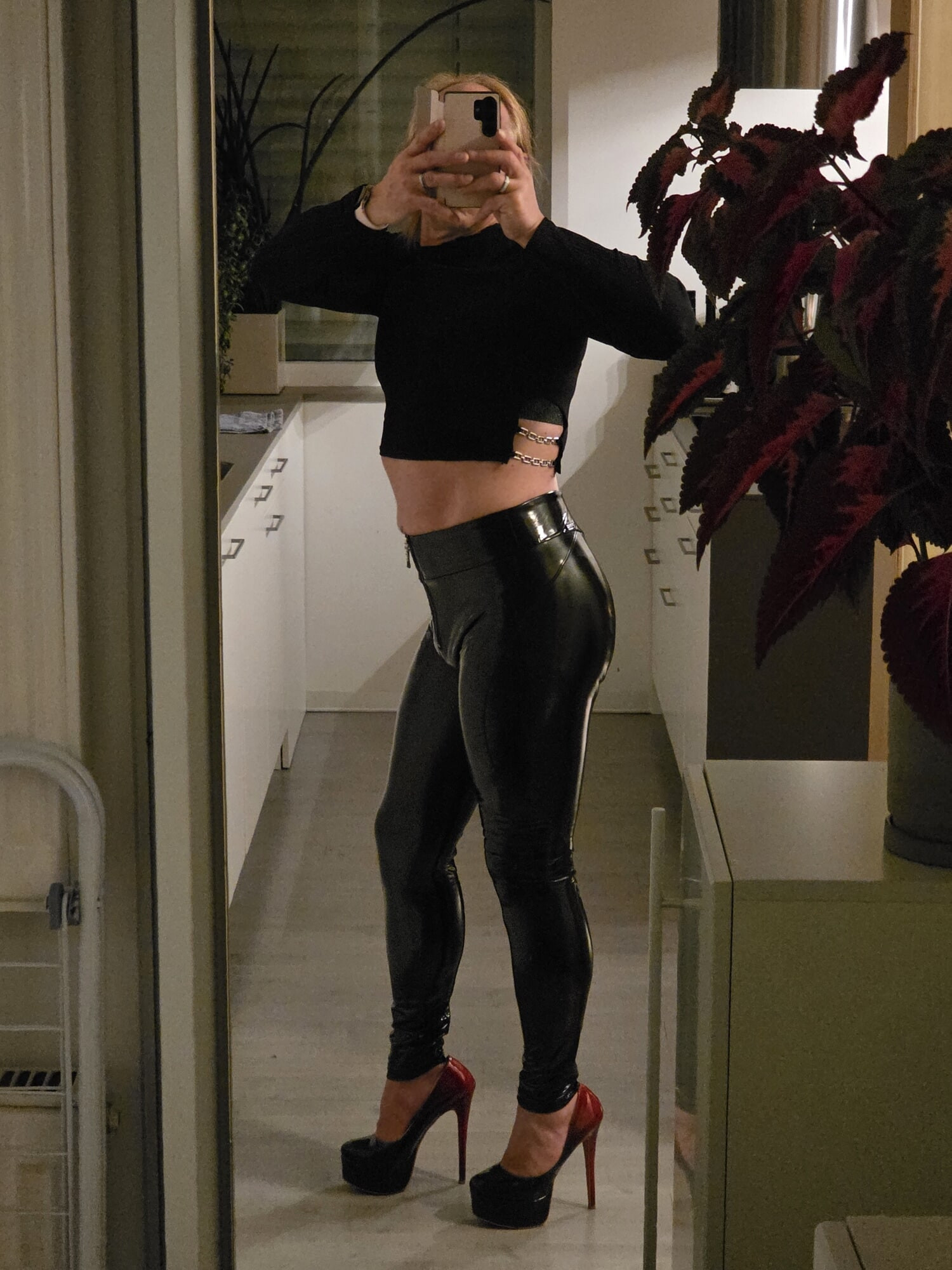 Sissy Lexa71