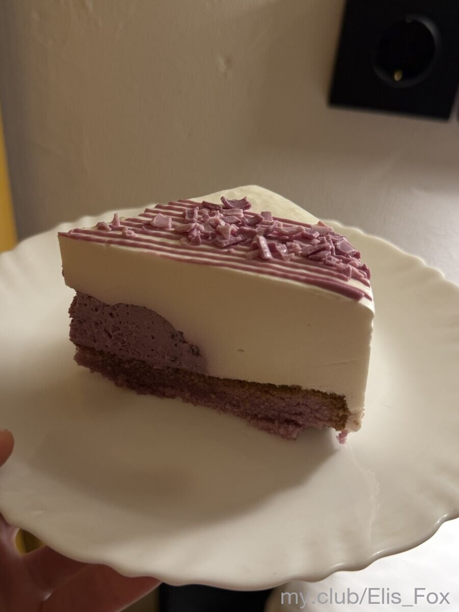 Alice Free Photos #7