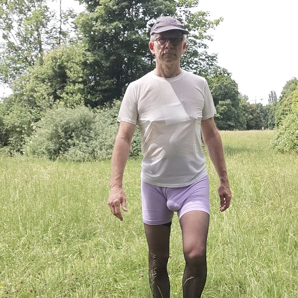 Striptease on the public lawn #6