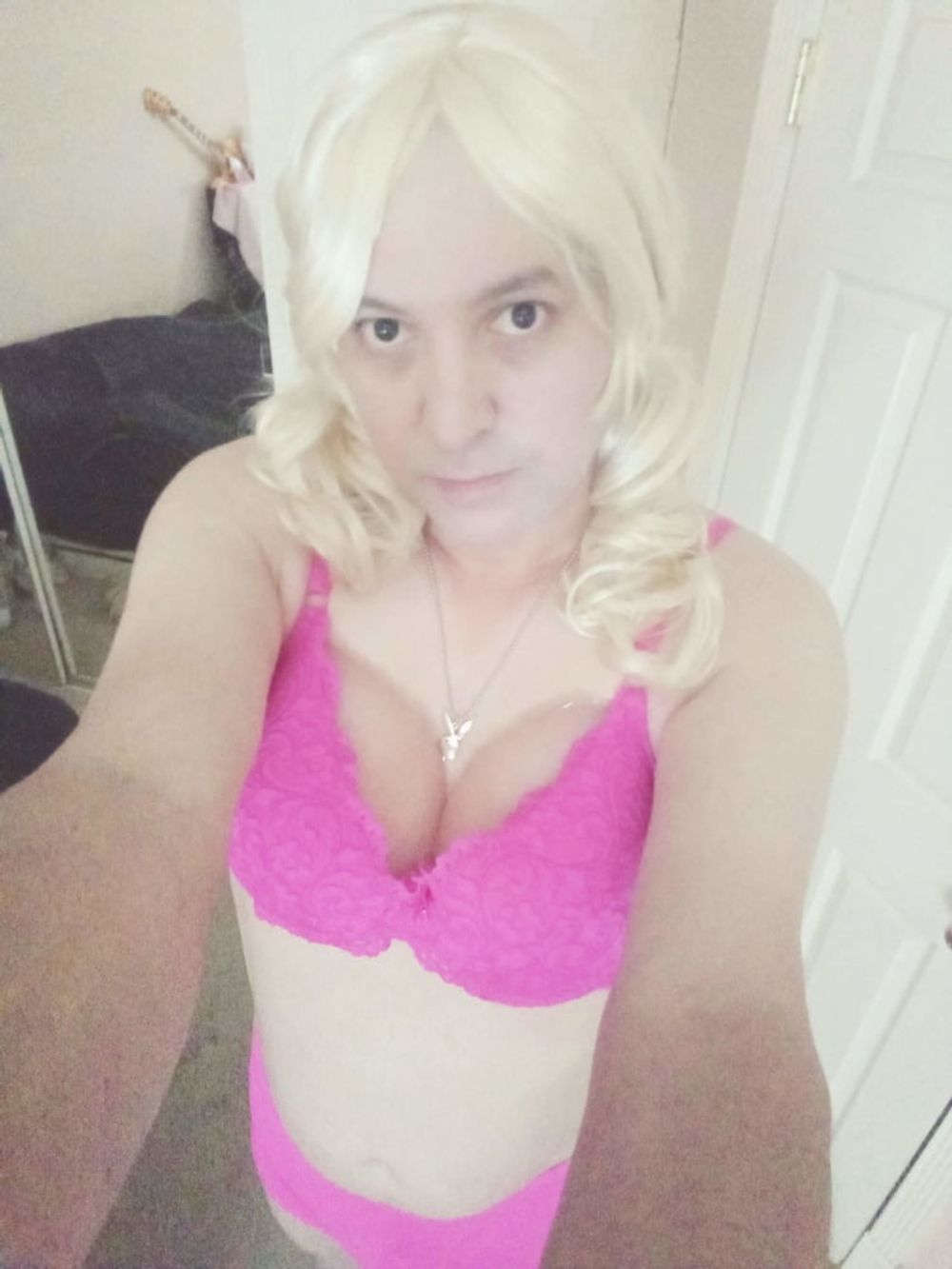 Im sissy slut (july 2020)