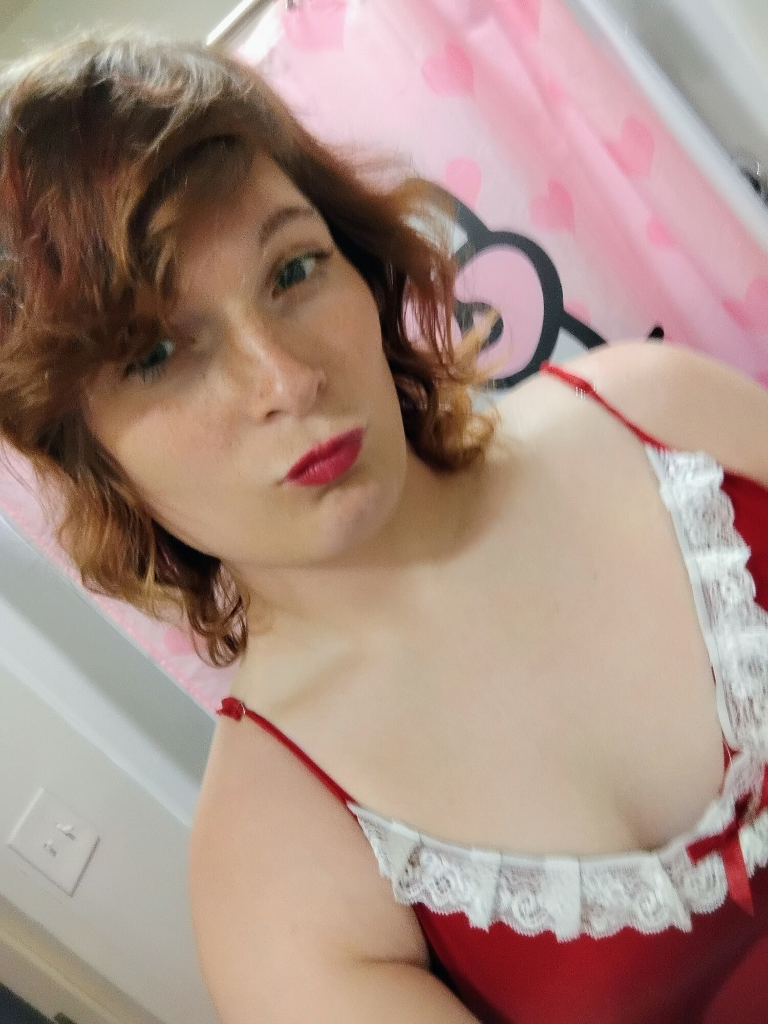 Red maid outfit 