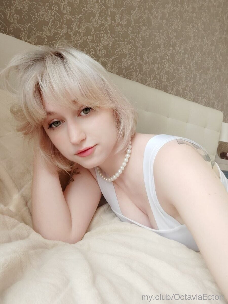 Leila  Free Photos #43