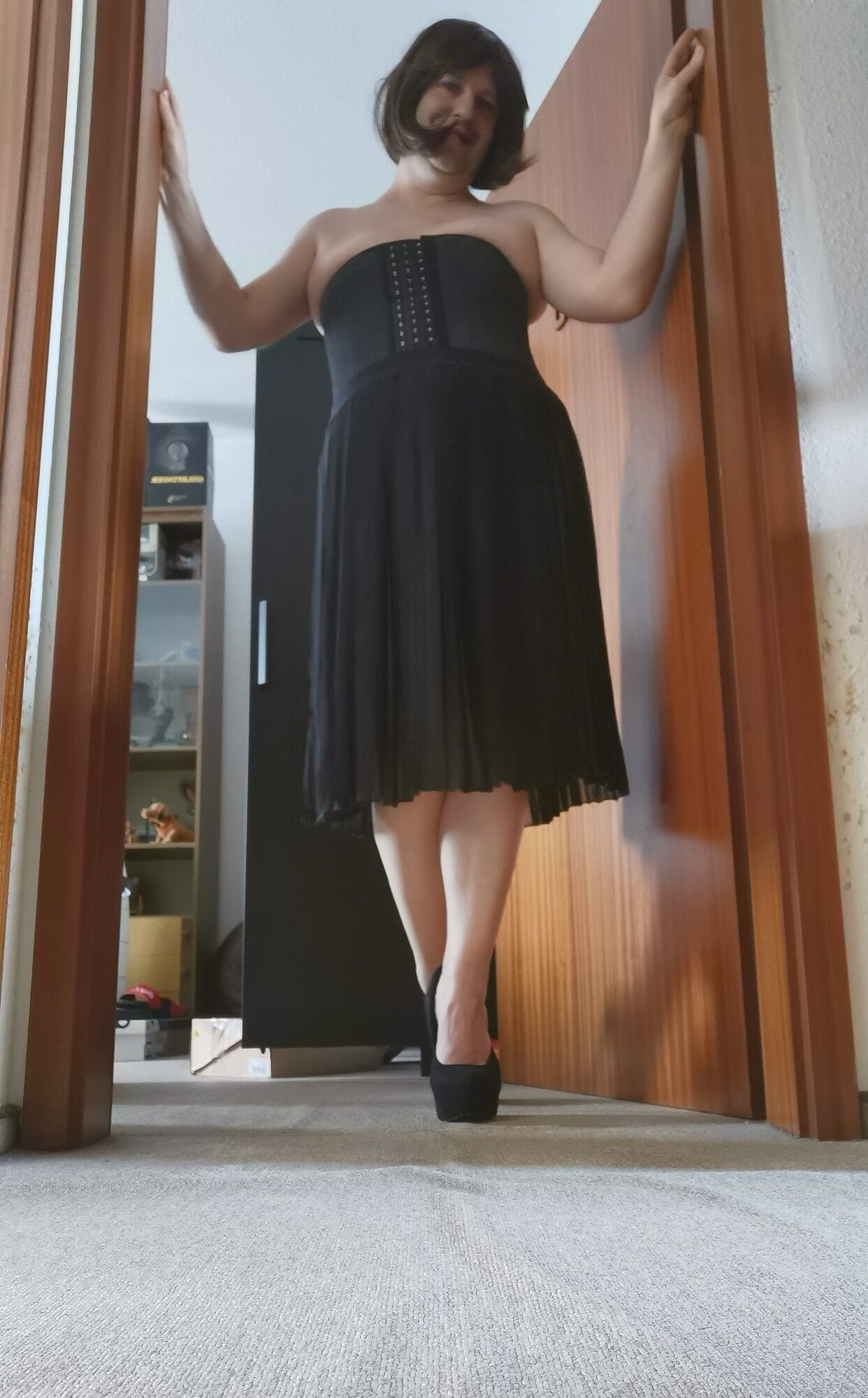 Posing Sexy Wearing Black Skirt, Platform Heels And Wig #4