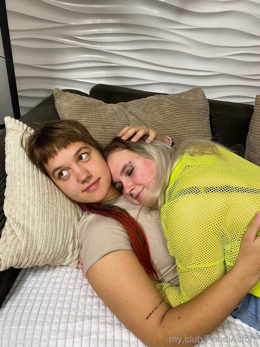 Bree and Darel Free Photos #4