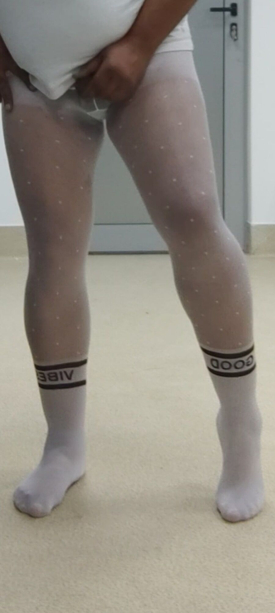 A pair of white dots pantyhose #14