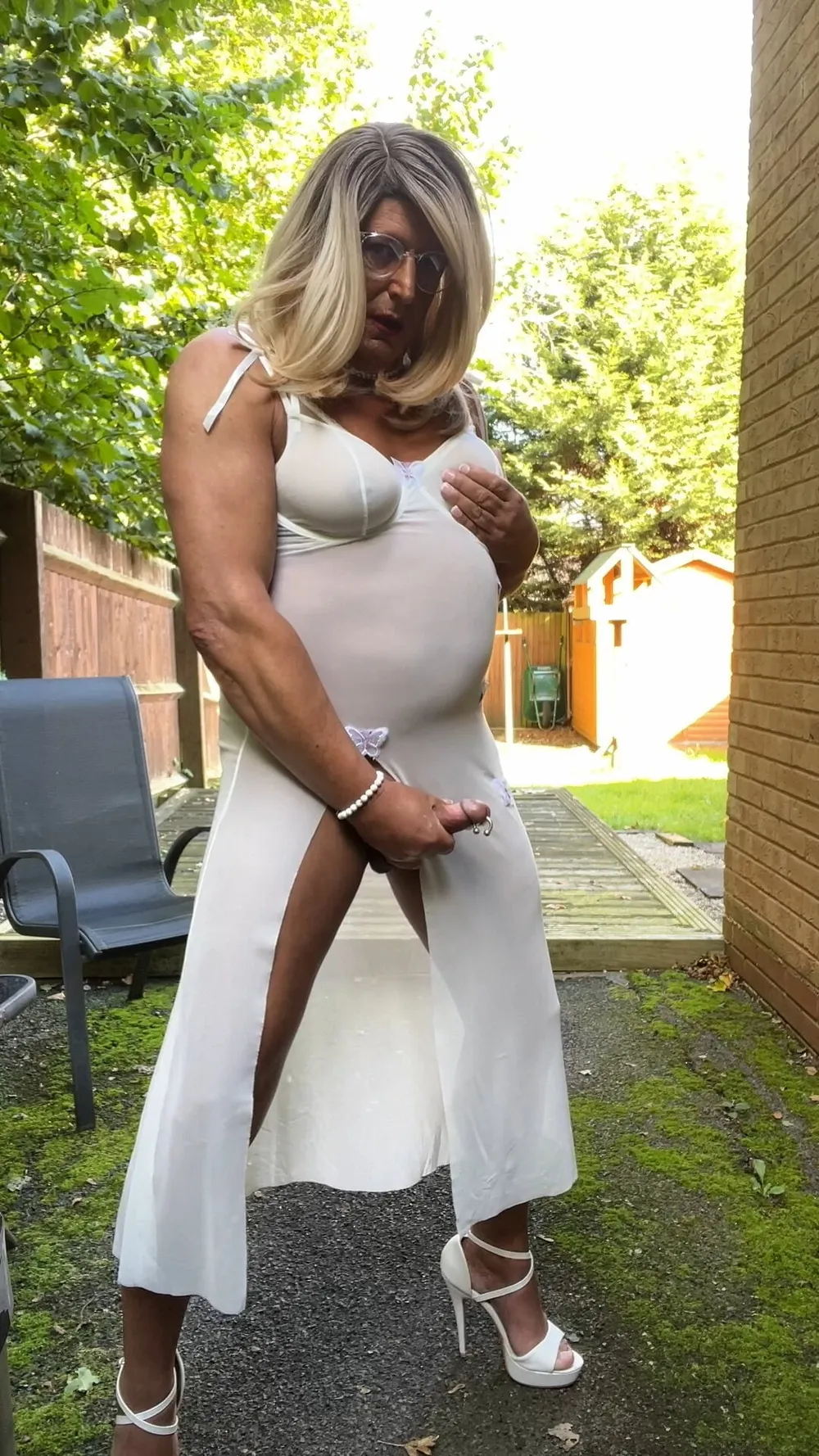 Crossdresser kellycd2022 in white dress and heels  #51