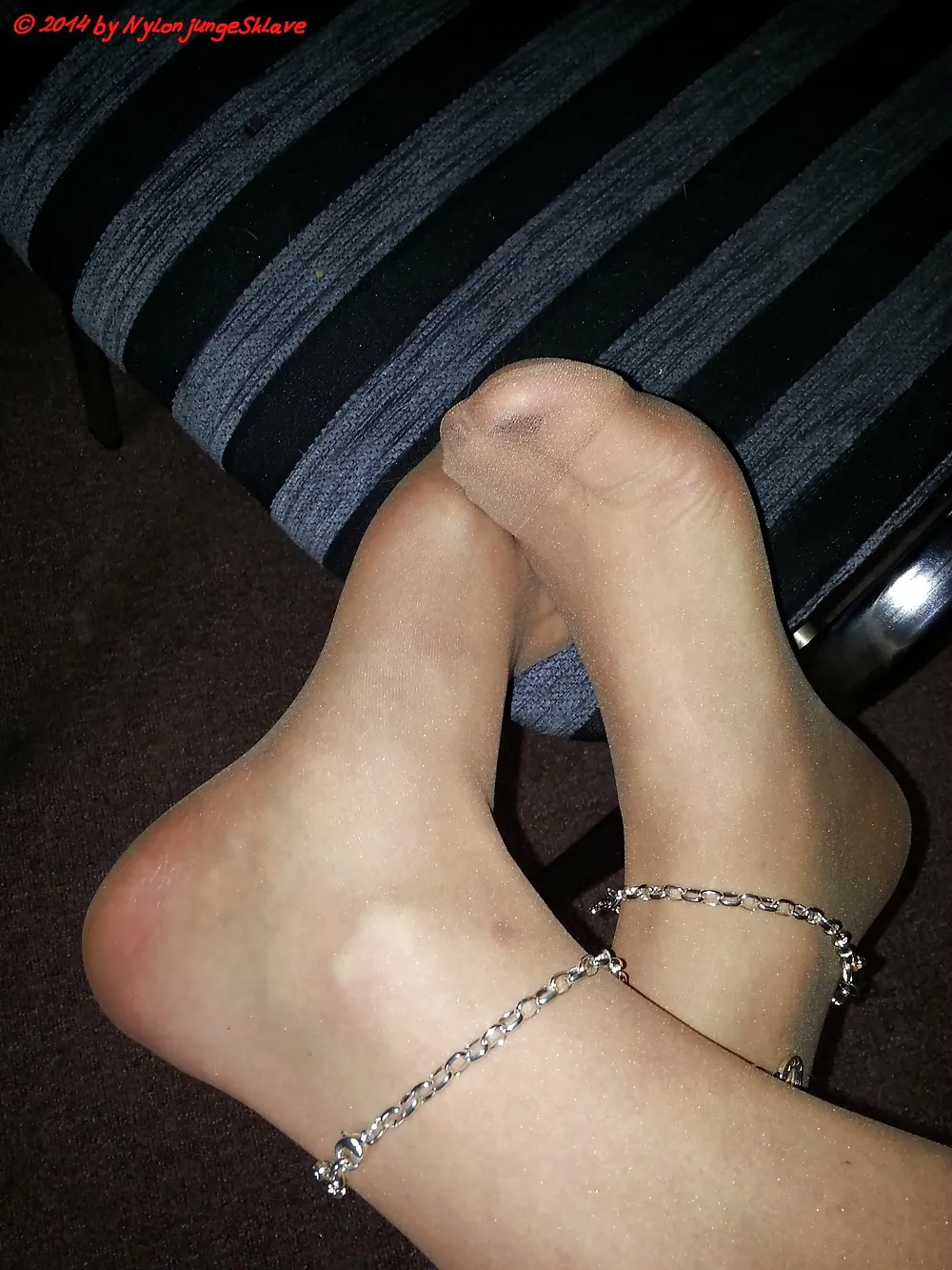 DevoteCindy77: Feet in Pantyhose #9