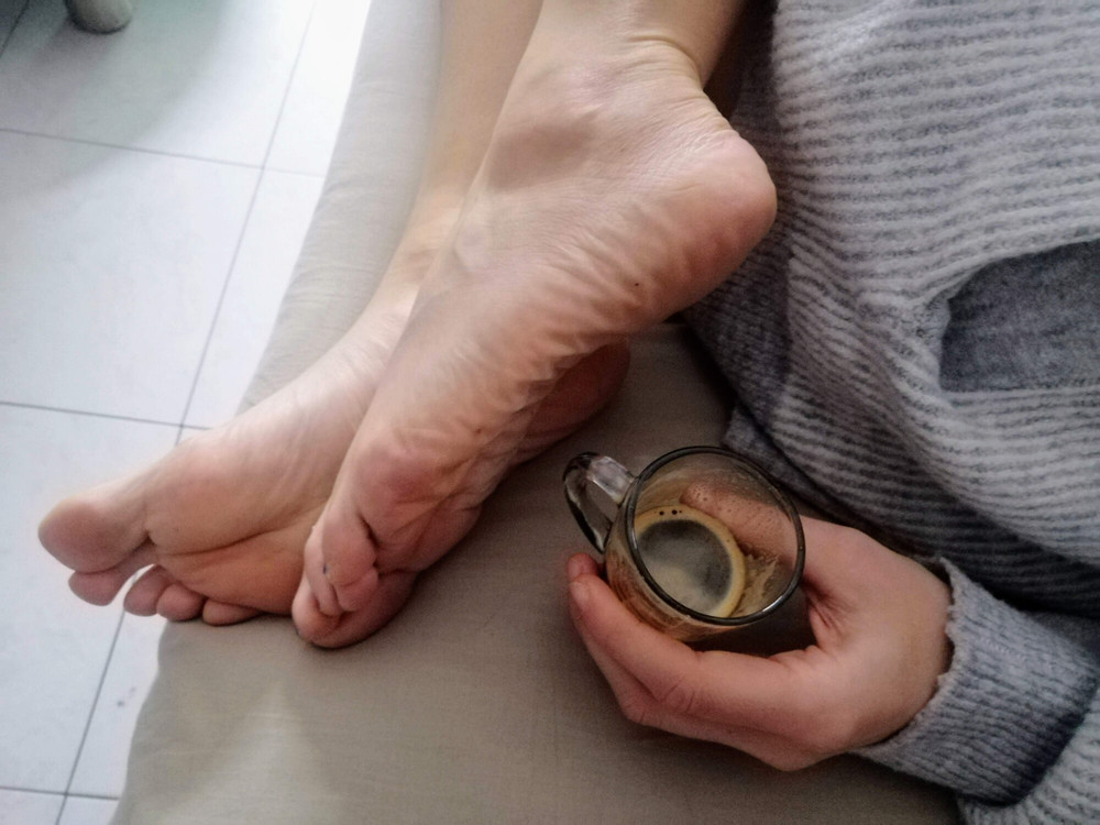 Yvonne's feet private collection #11