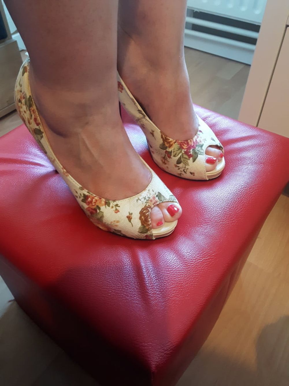 Hot BBW Wife sexy Feet and Heels #4