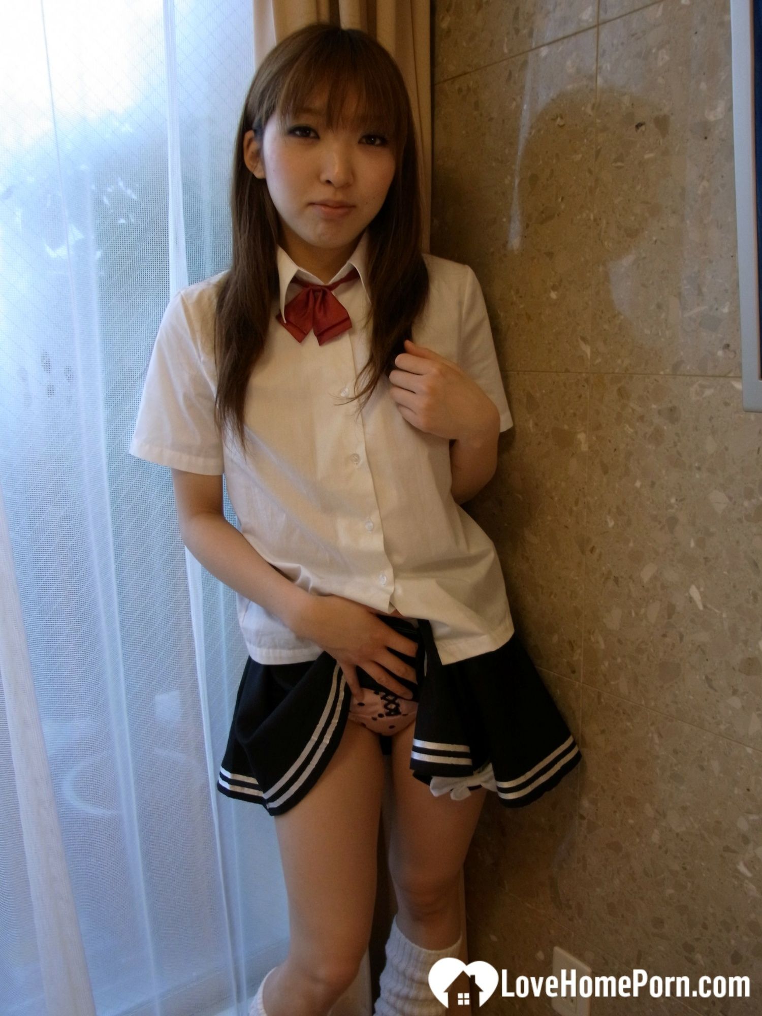 Stunning schoolgirl craves for a fucking session