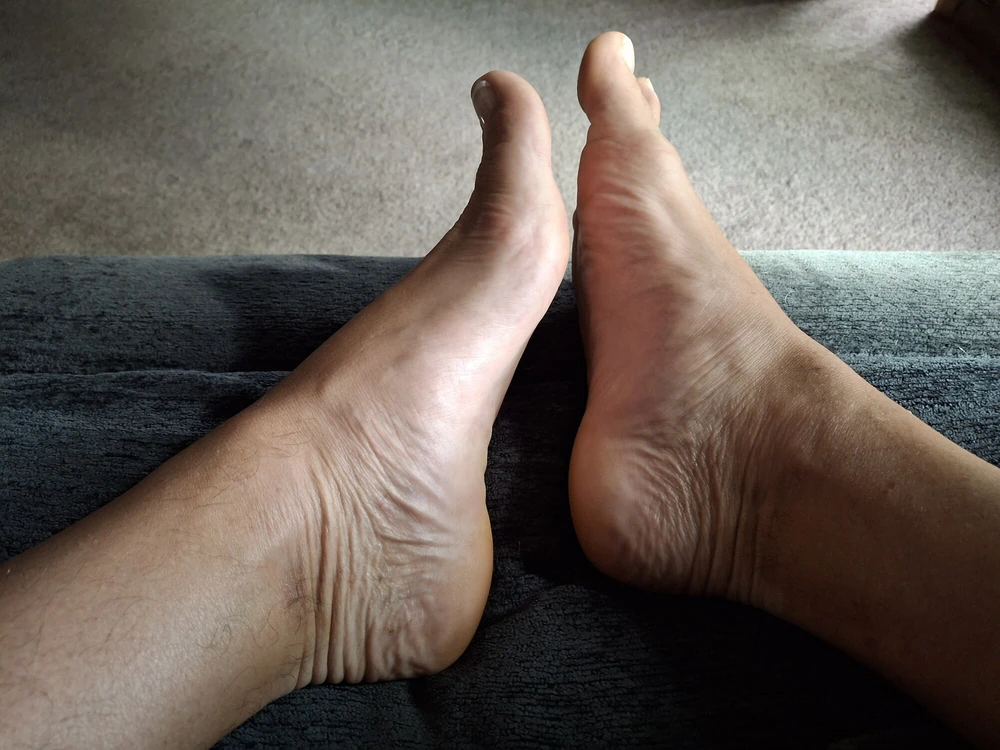 I need my toes sucked #6