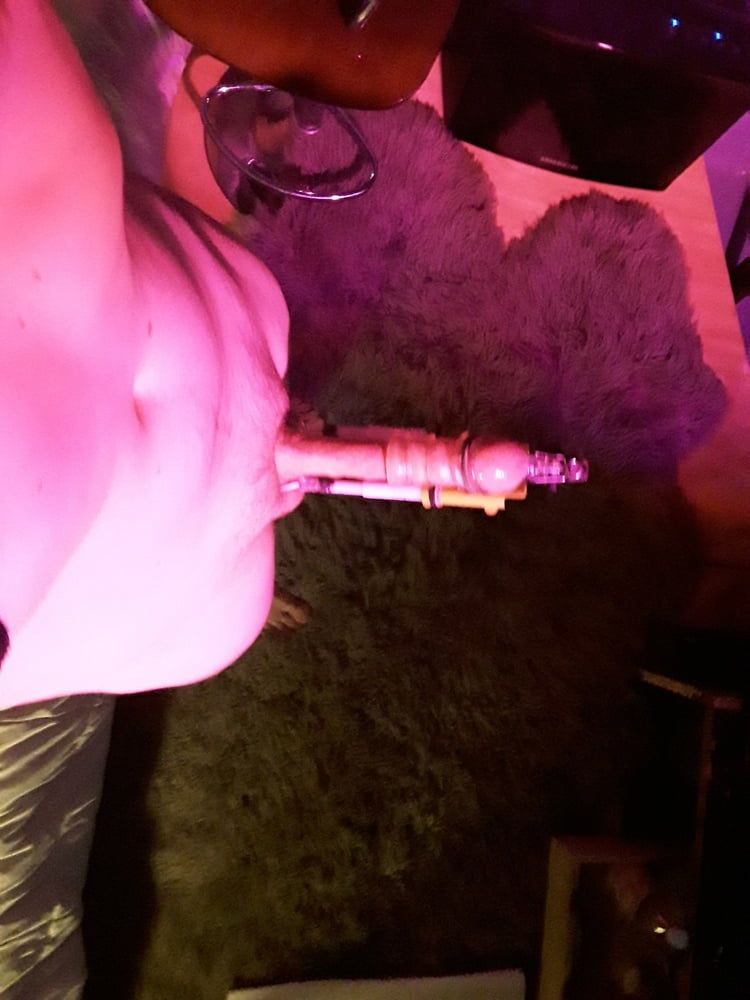 Big Cock pumping and stretching  #43