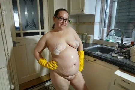 nude messy rubber gloves         