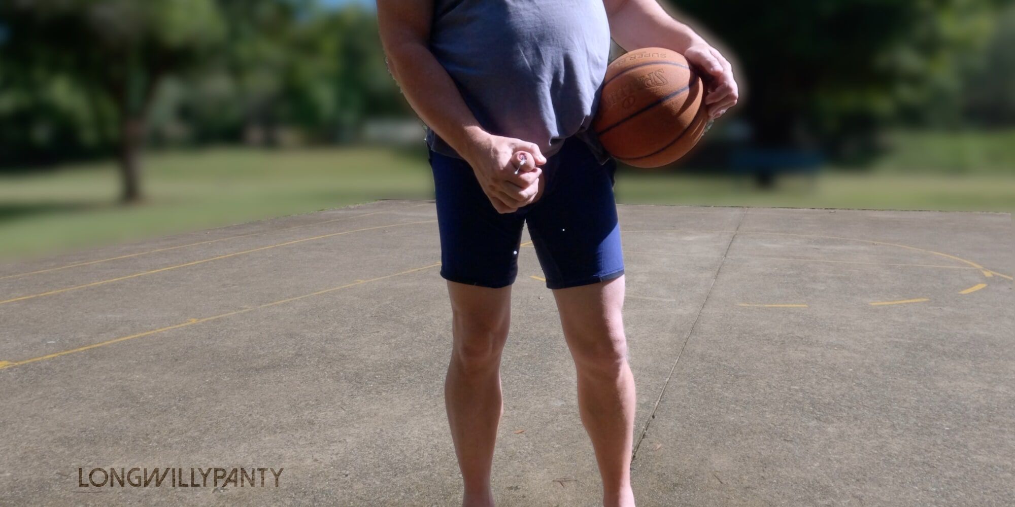 Amateur exhibitionist plays dick out basketball