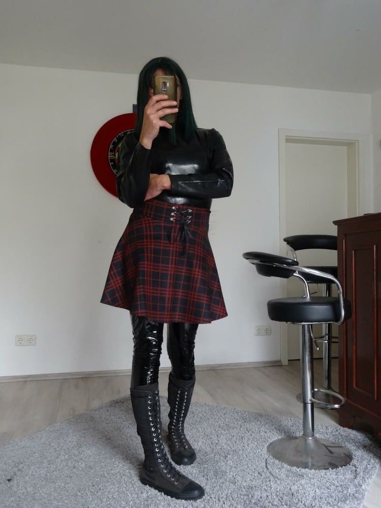 Davine in Sissy Latex Outfit #9