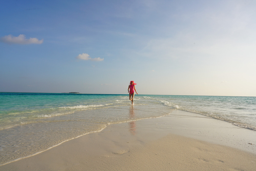 Vicky on the beach #40