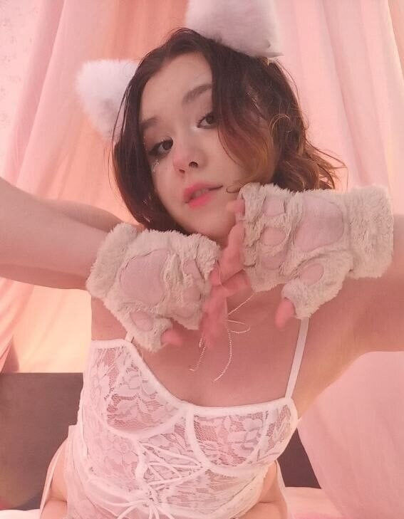 Lilly Free Photos #40