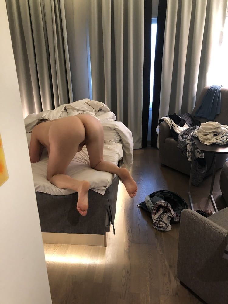 Hotel slut wife 