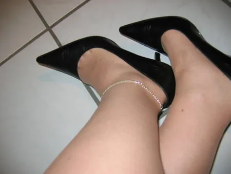 pantyhose and black pumps         