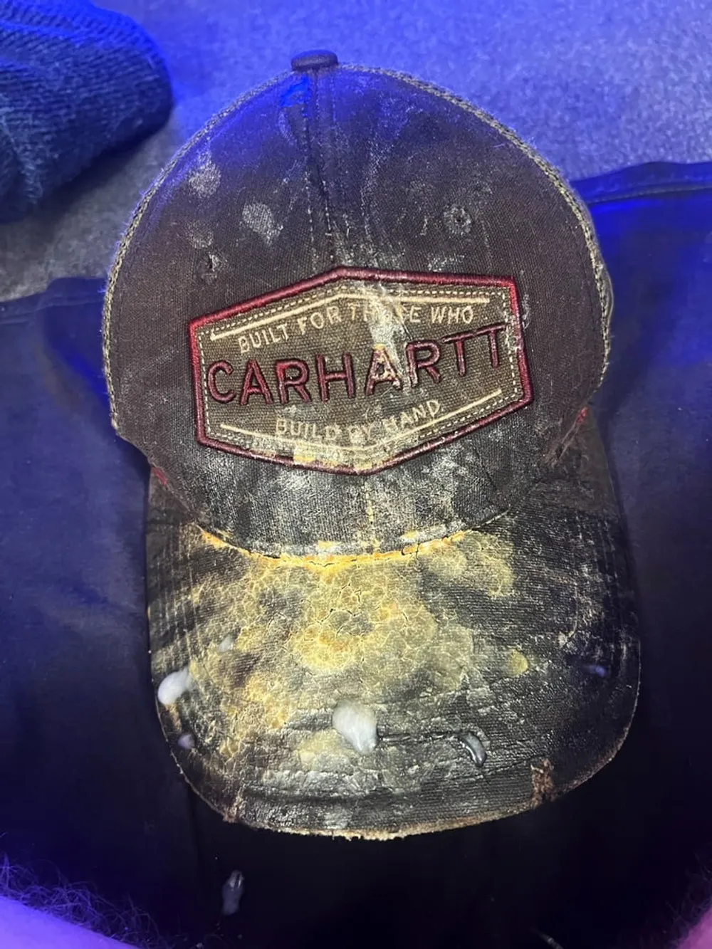 Jizz tagging a Carhartt Cap #48