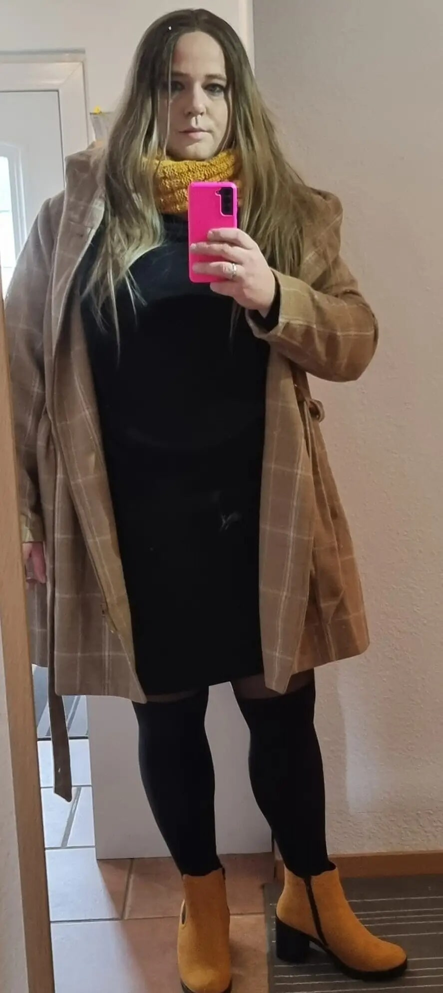 Crossdresser Janina exposed #8