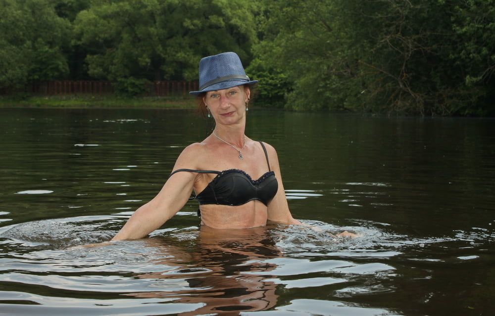 Bathing in Timiryazev-pond #12