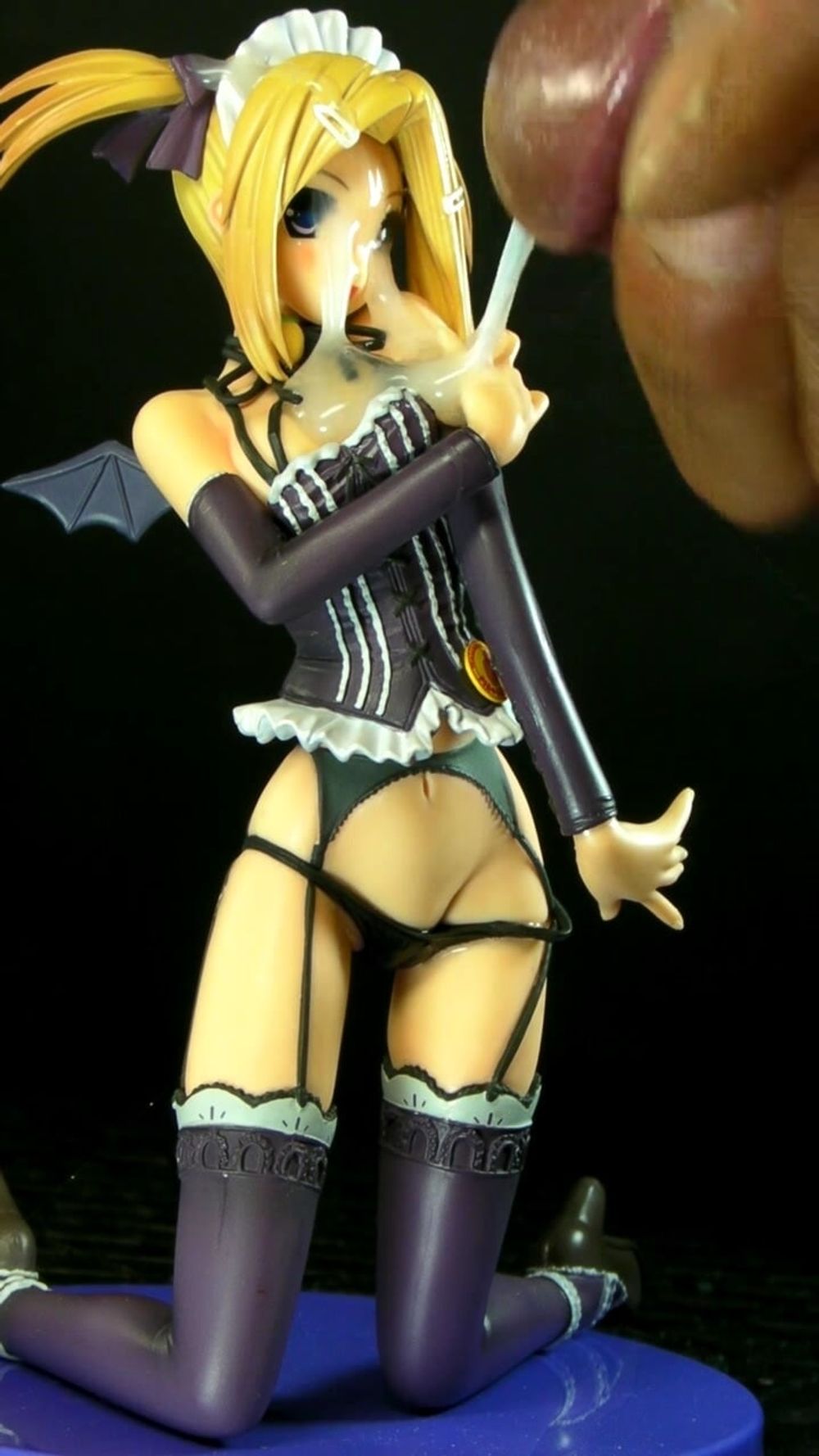 Bukkake figure 01