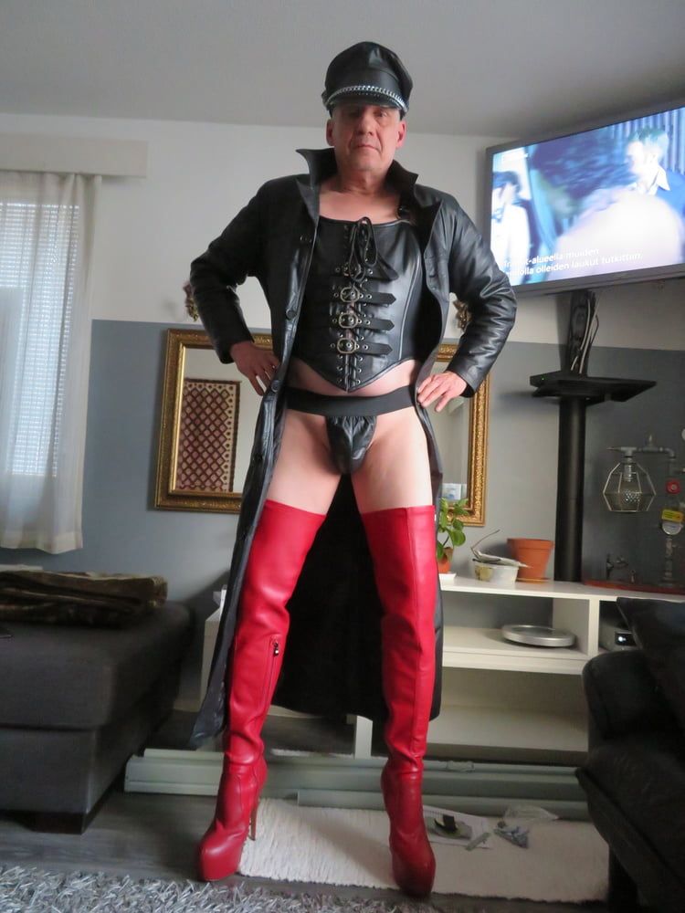 Finnish gay Juha and leather outfit #16