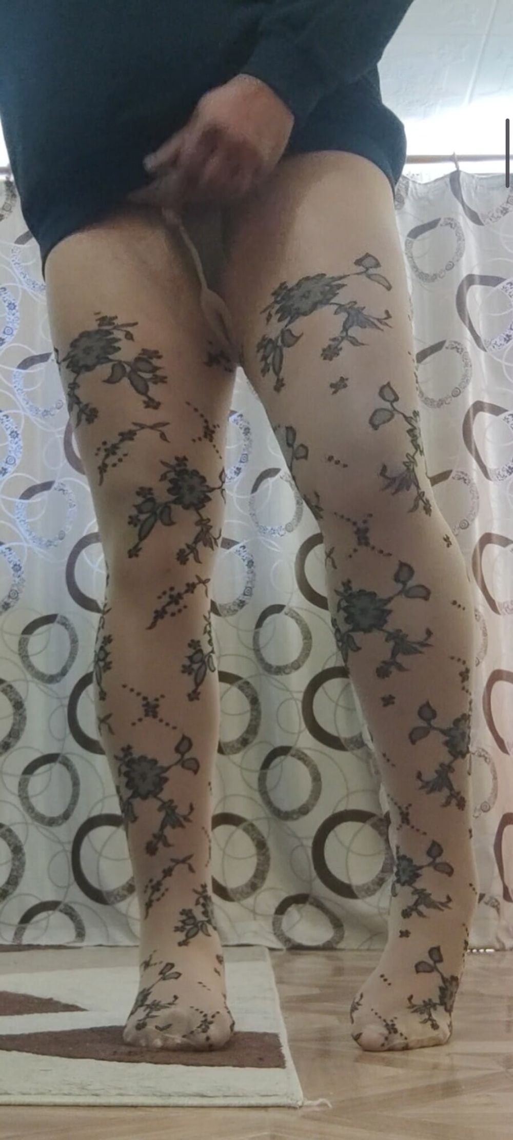 Patterned pantyhose cock masturbation #11