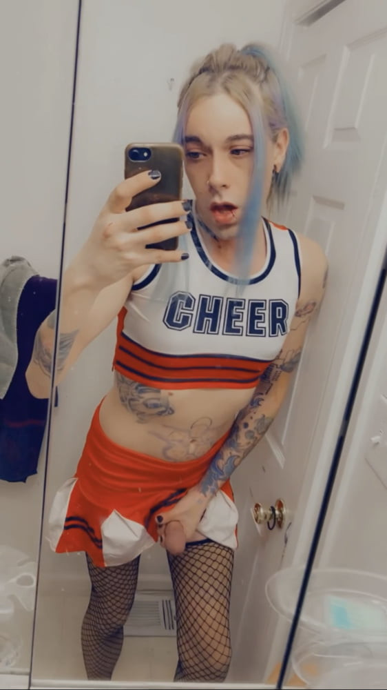 Hot Cheerleader #24