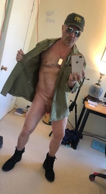 Military stripchat.com hotdadbod #2