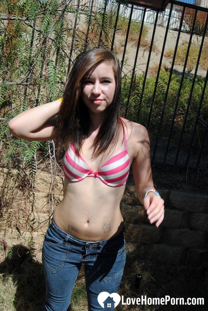 Outdoor seduction makes me even more horny #27